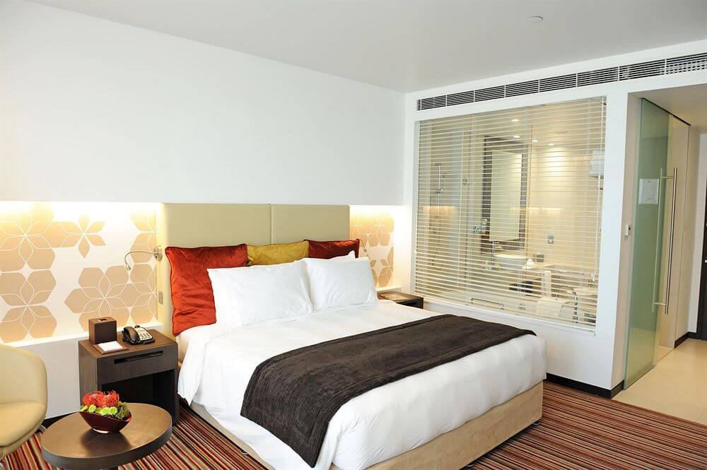crowne-plaza-yas-island-1-glencor-golf-holidays-and-golf-breaks
