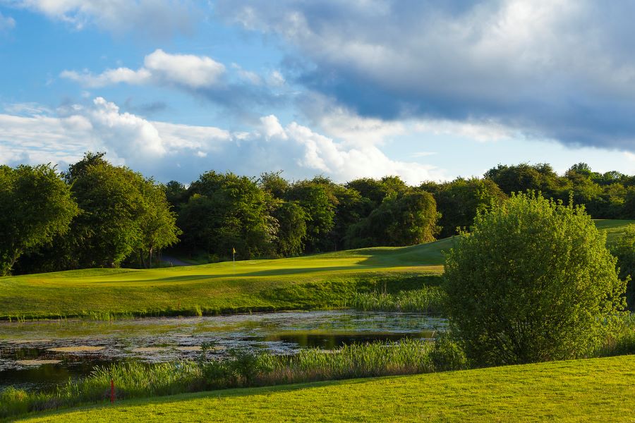 Lake in front of the putting green at Belton Woods Hotel, Spa And Golf Resort