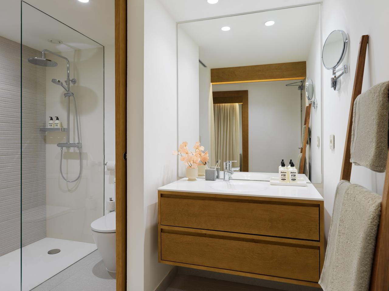 Artist impression of the bathroom at Paradisus Gran Canaria