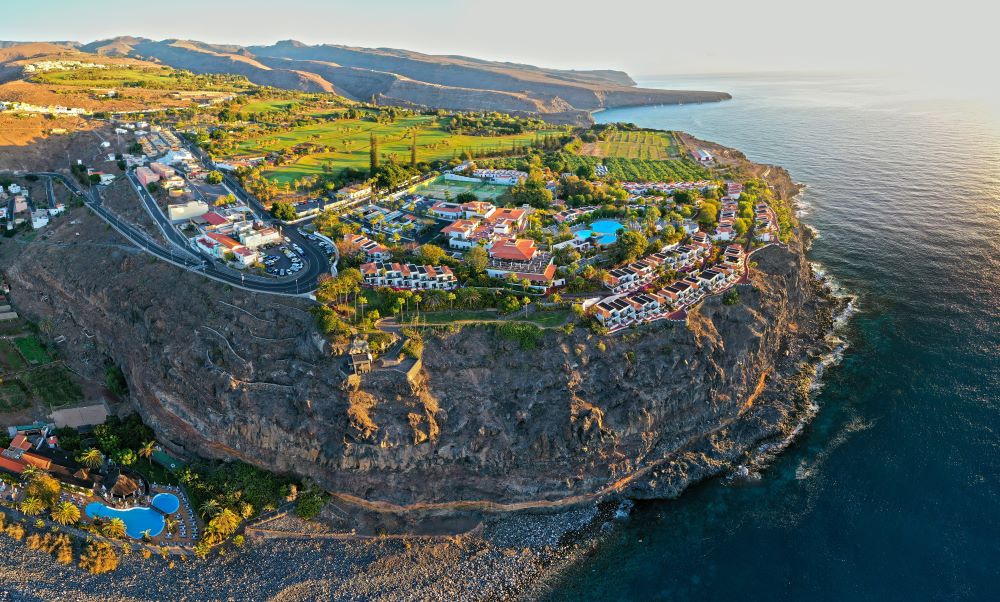 Tecina Golf course and resort from the air