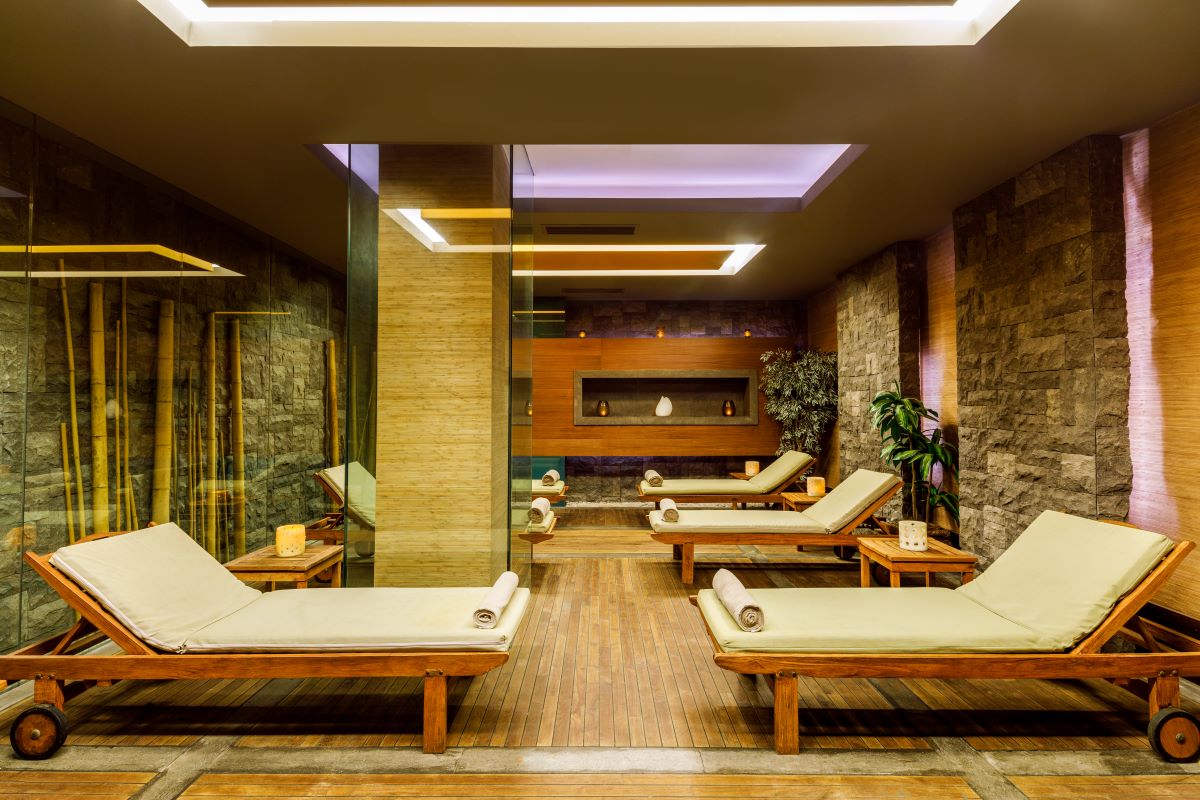 Treatment tables at Kempinski Hotel The Dome