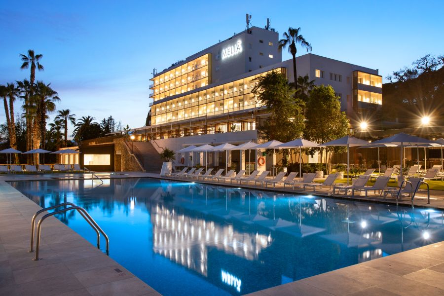 Melia Lloret De Mar in the evening with the hotel lit up