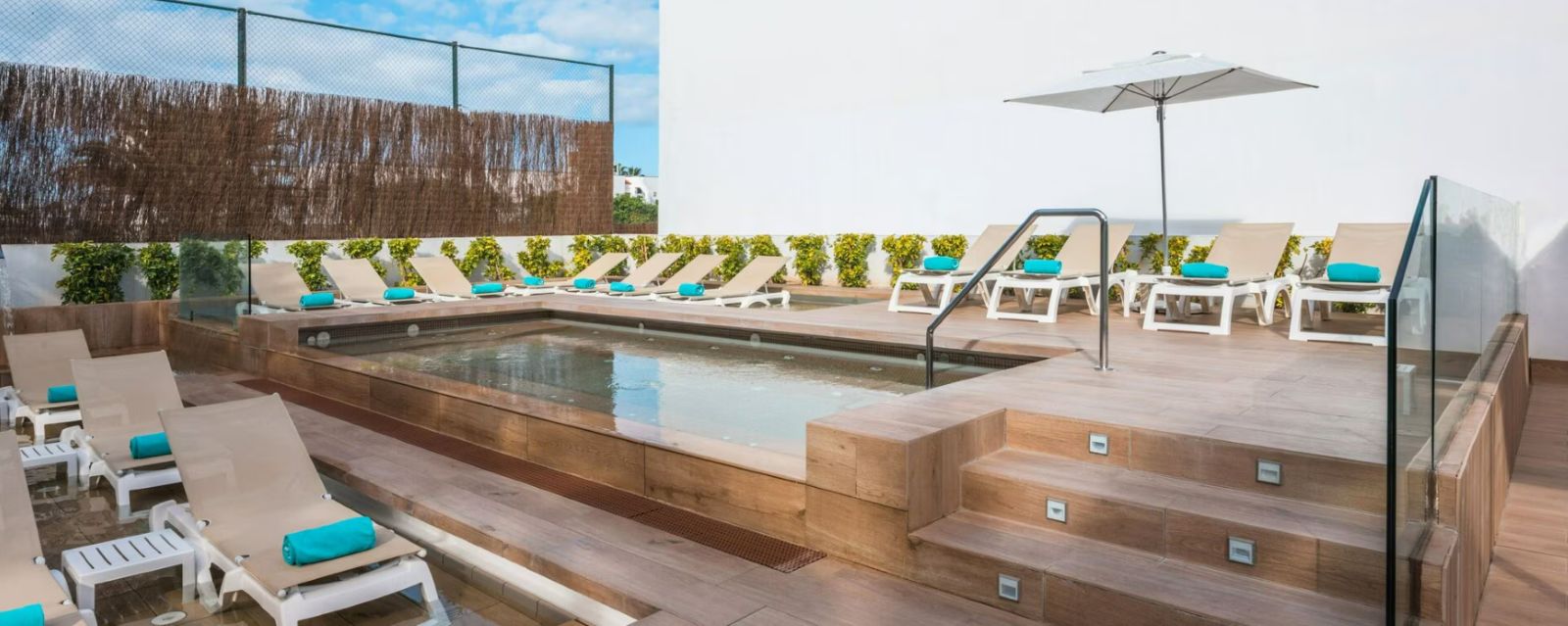 Plunge pool at Iberostar Waves Las Dalias