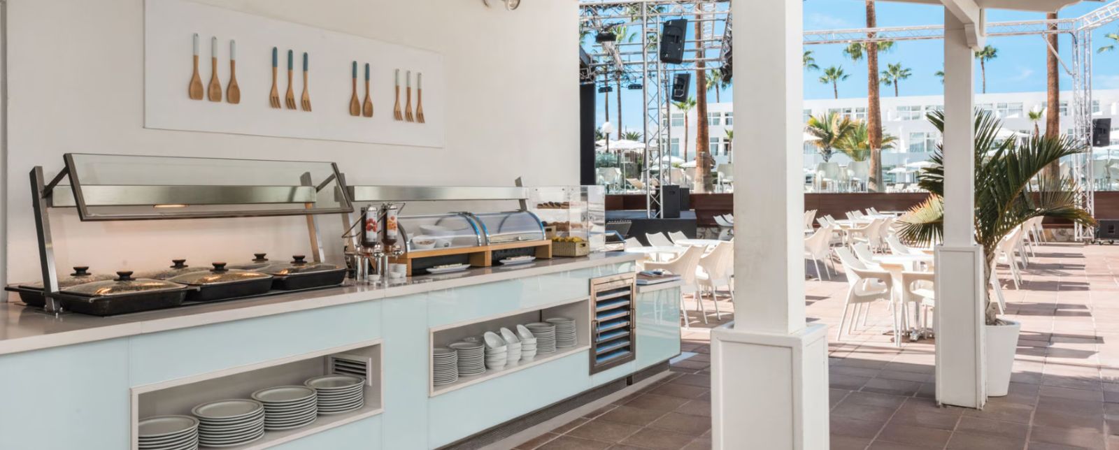 Food in buffet restaurant ready to be served at Iberostar Waves Las Dalias